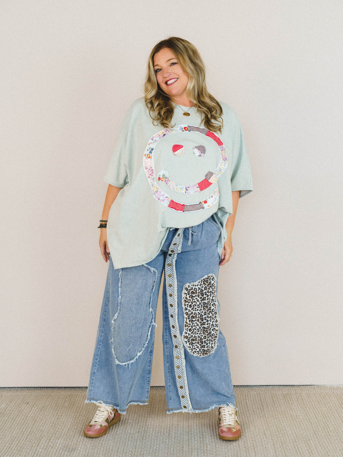 Big Smiles Tee - Sage