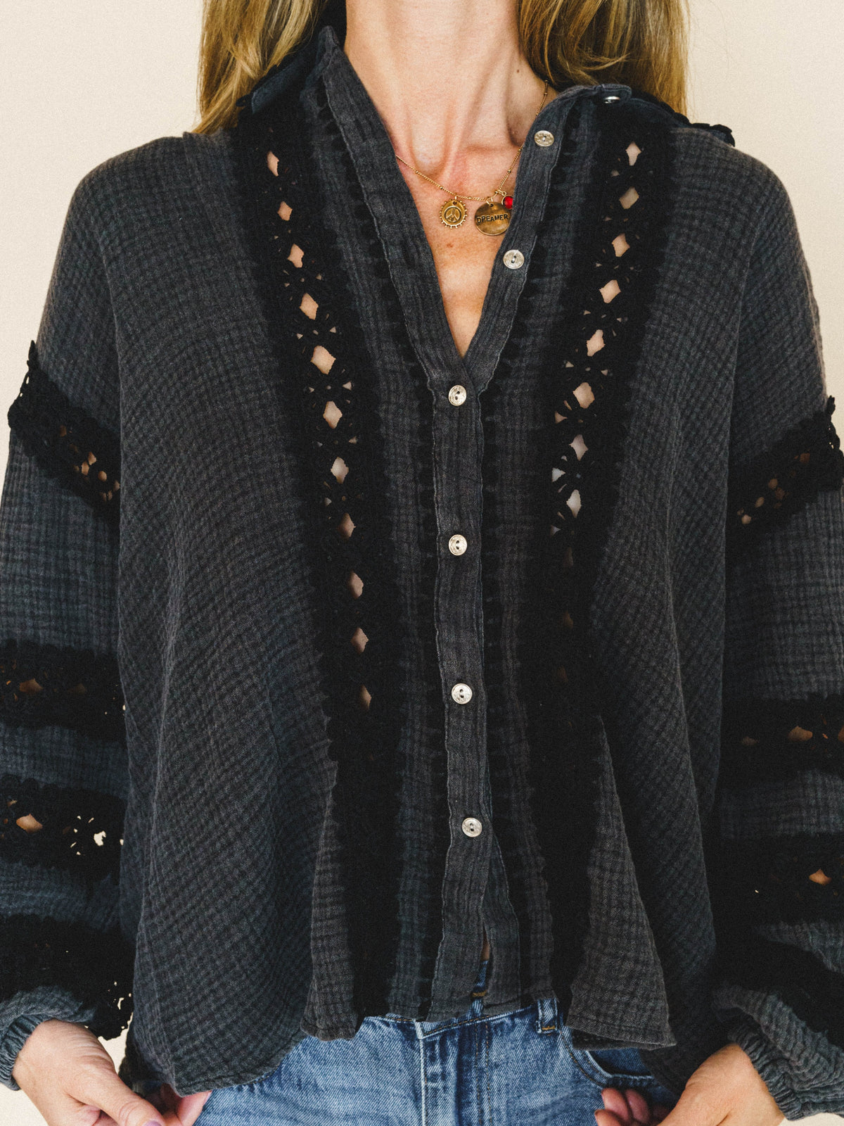 Hideout Button Up Top - Black