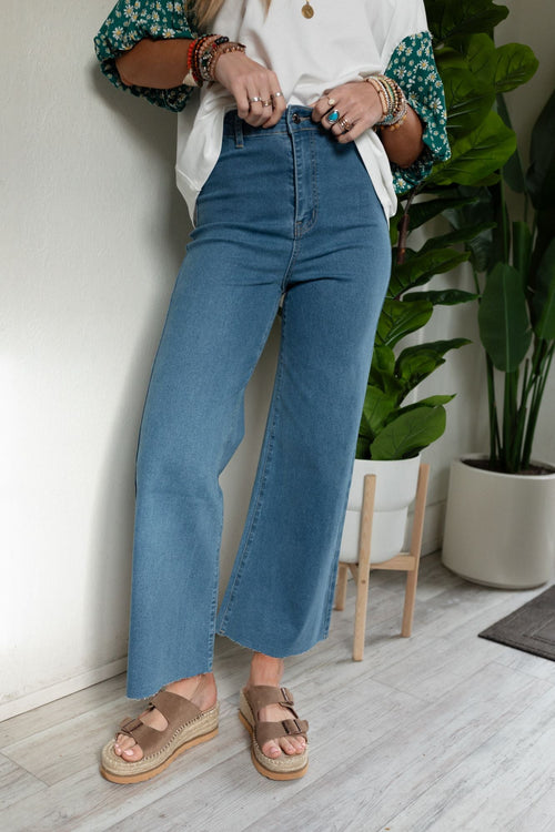 Ahead Of The Pack Cropped Jeans - Denim - Pre Order