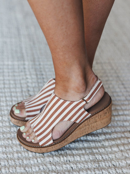 Drift Club Platform Sandals - Tan Stripe White