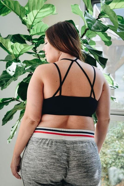 Floral Cut Out Plus Sized Bralette - Black
