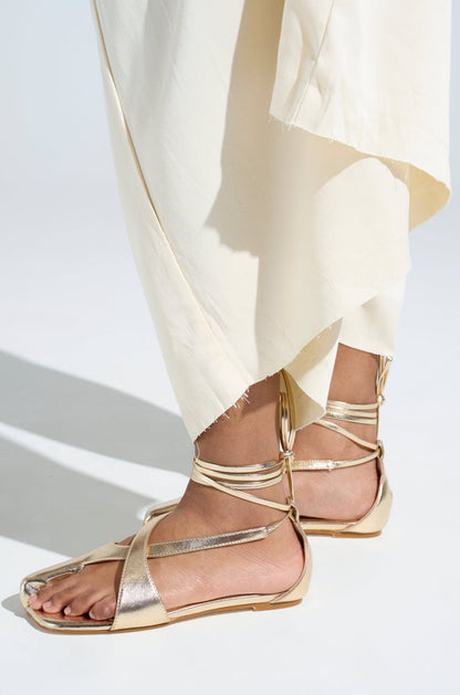 AKIRA AULORA GOLD FLAT SANDAL WITH PEEP TOE