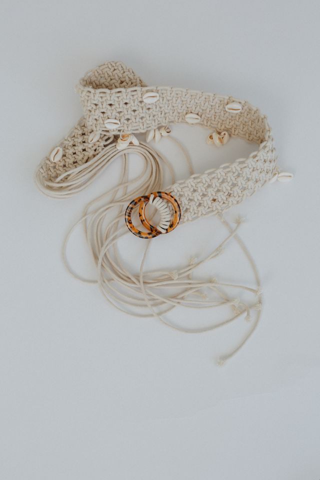 Coastal Chic Sea Shell Embroidered Belt - Natural