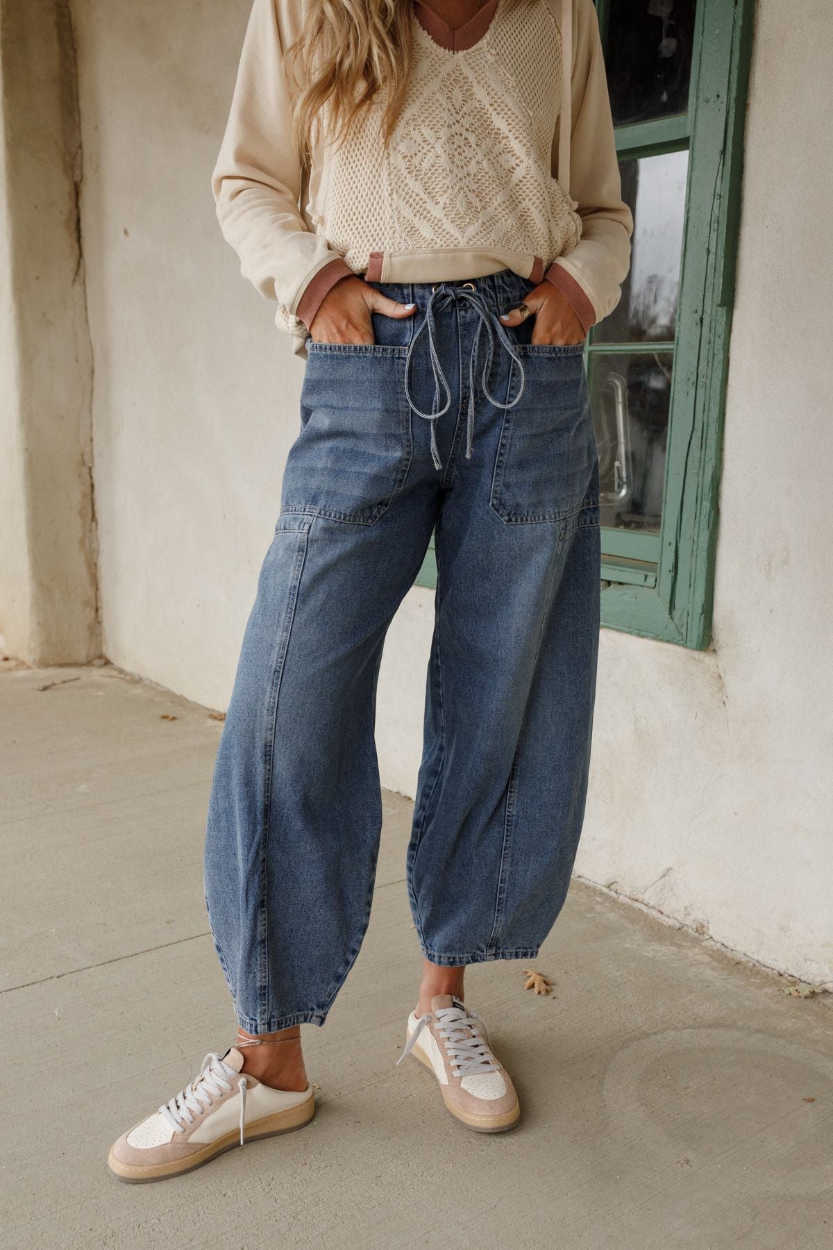 Above It All Barrel Jeans - Medium Wash