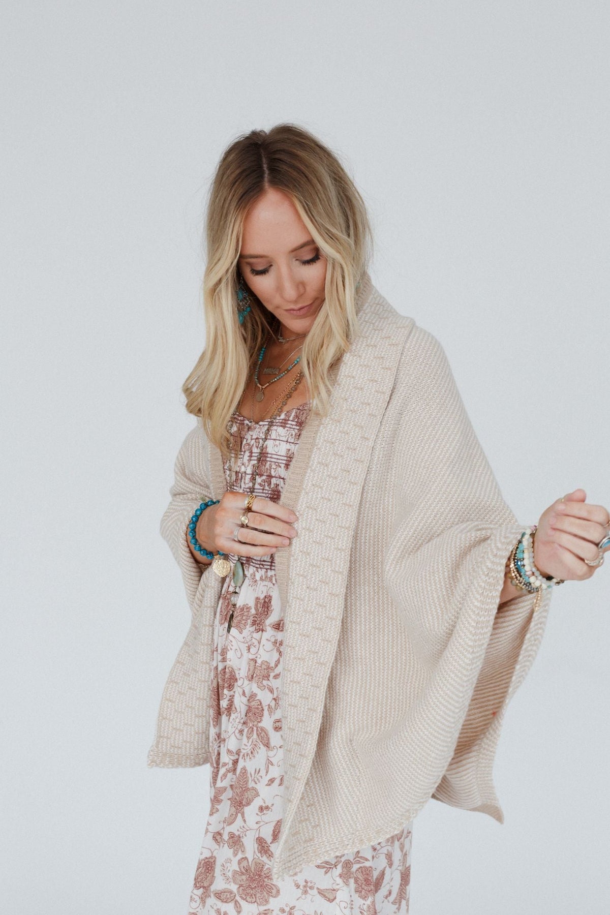 Blakely Cozy Knit Shawl - Beige
