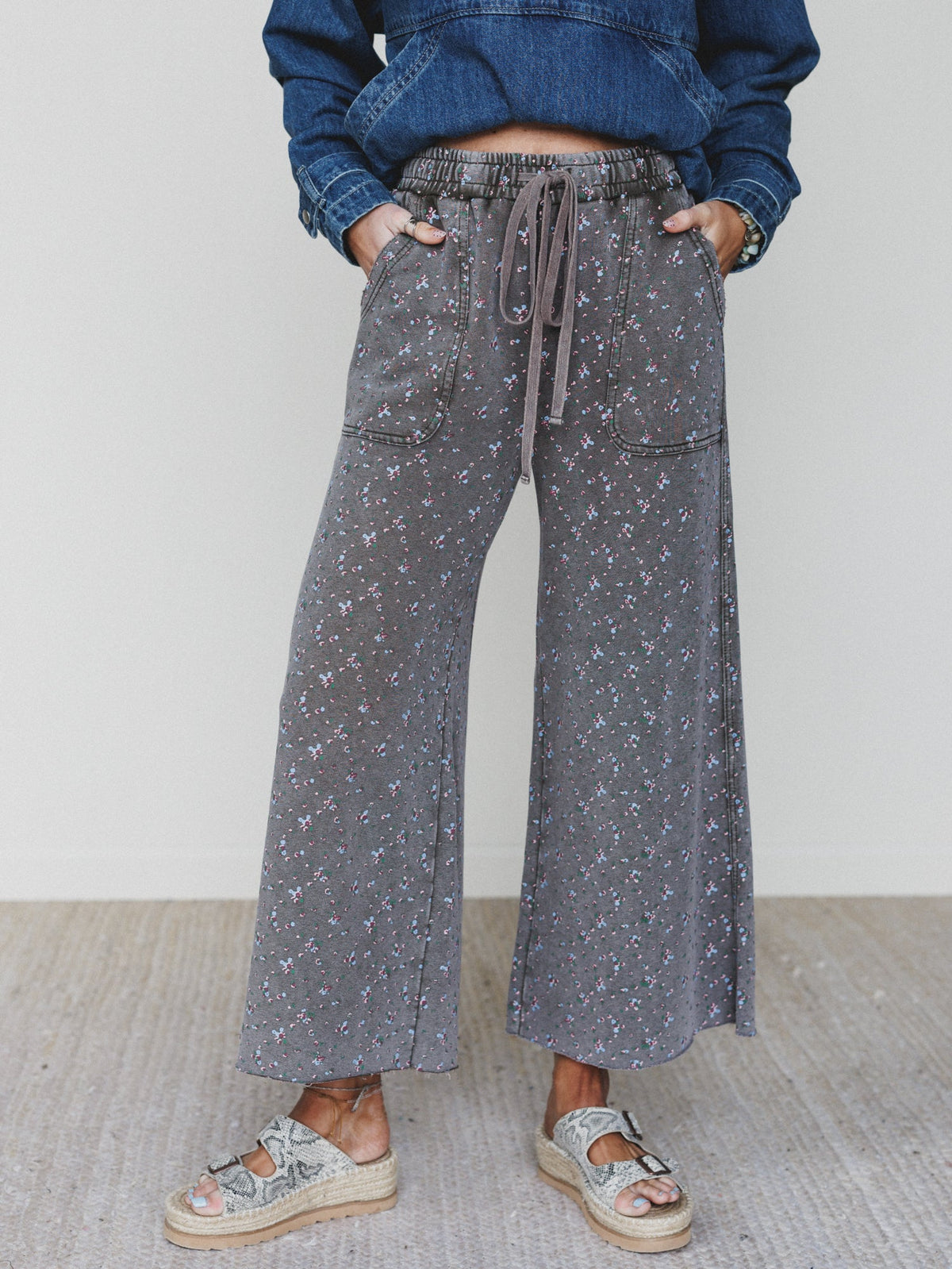 Blooming Love 2 Piece Bundle - Ash Olive