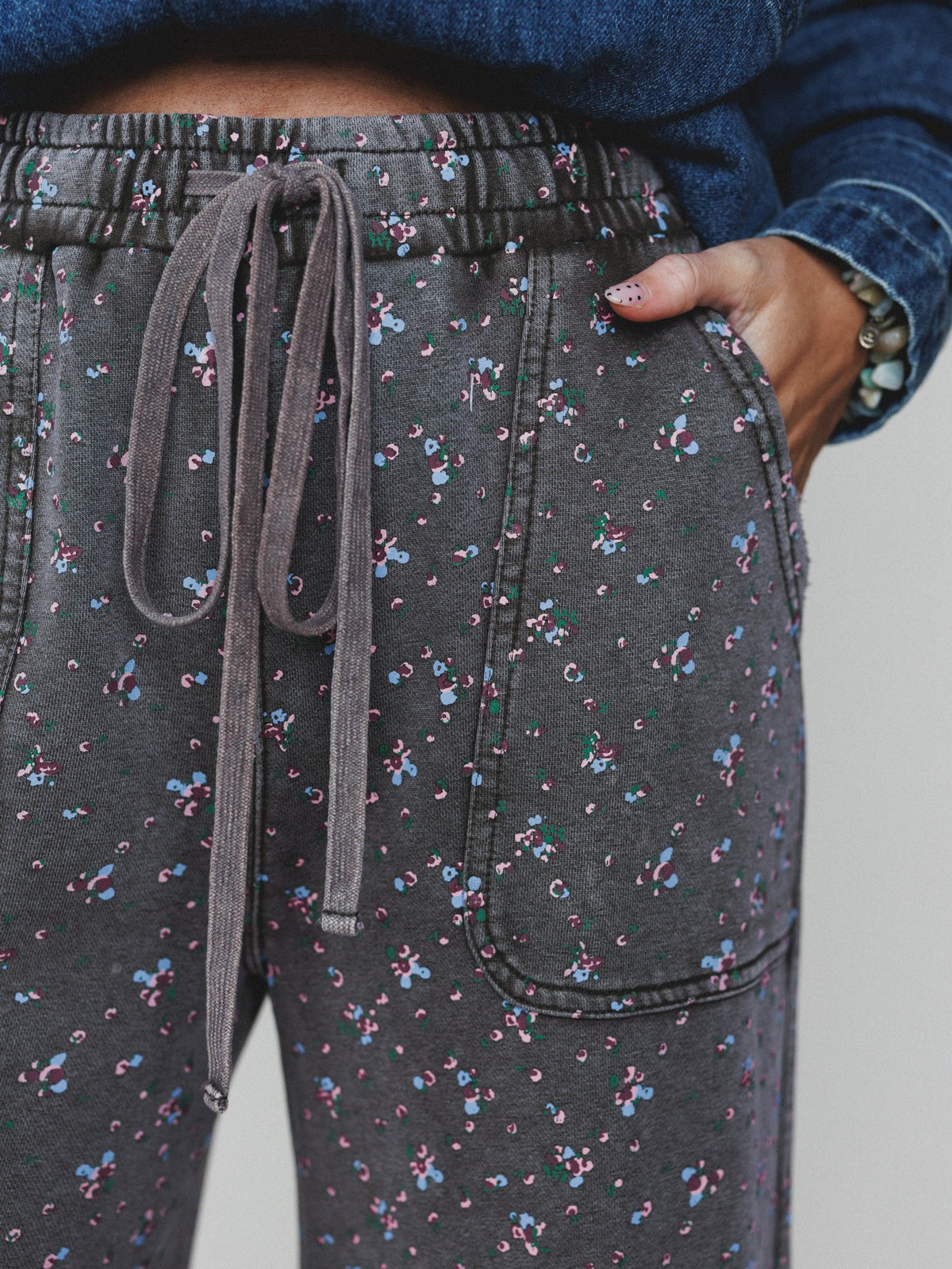 Blooming Season Pants - Ash Olive