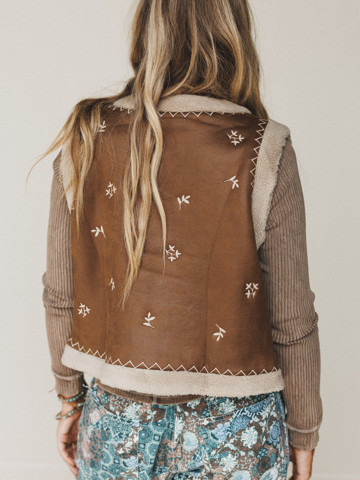 Highway Honey Vest - Mocha