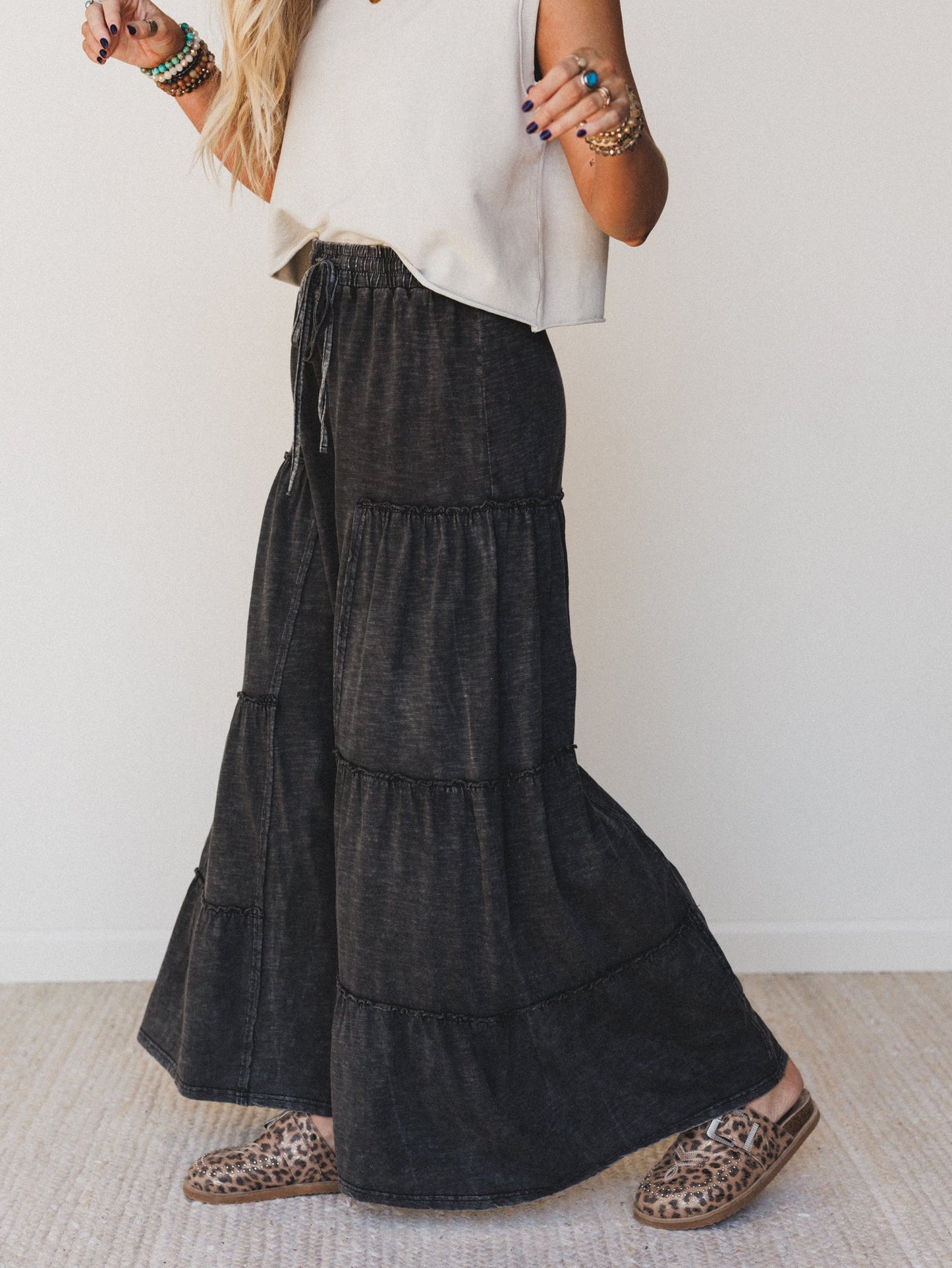 Everyday Adventure Tiered Pants - Black