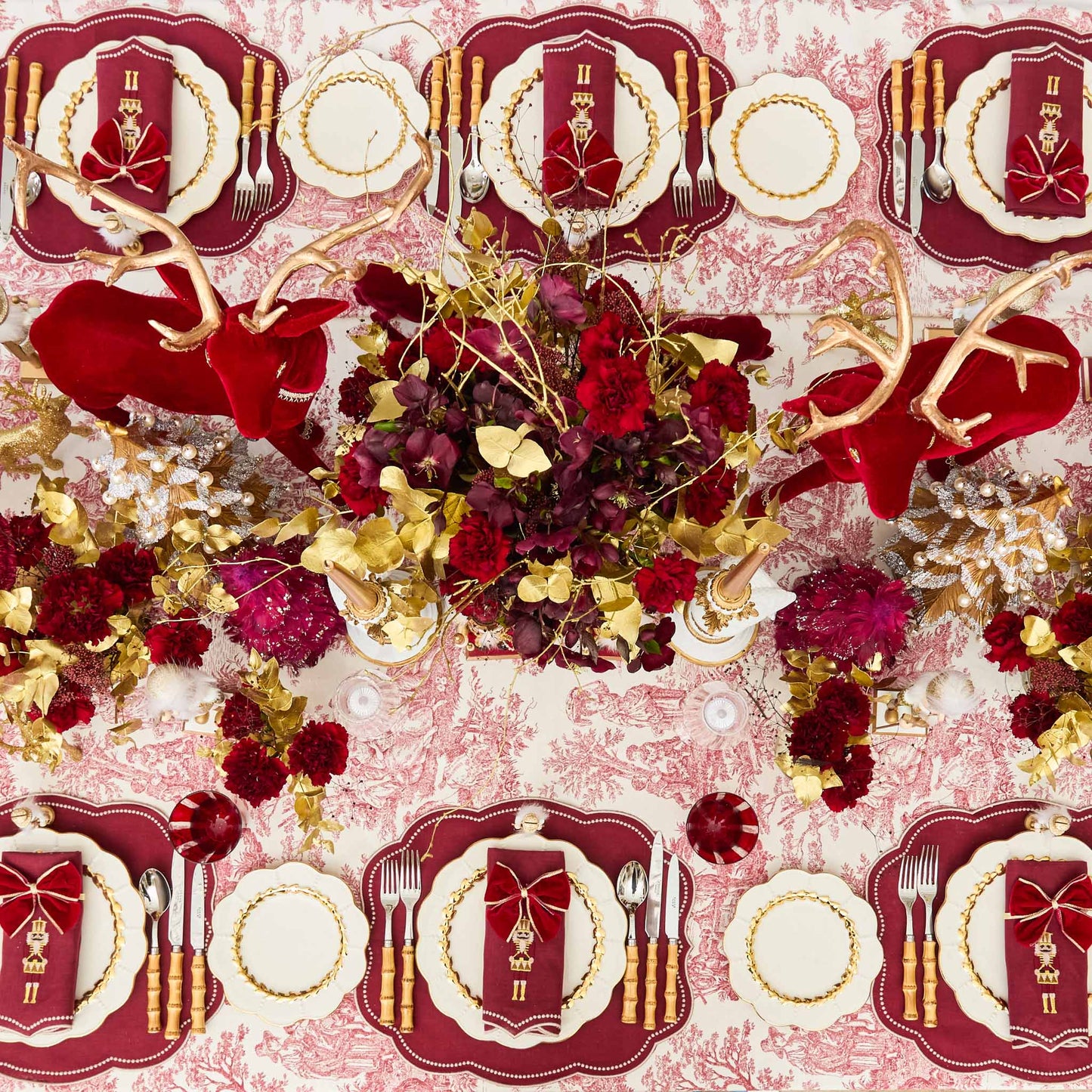 Gold Laurel Starter Plates (Set of 4)
