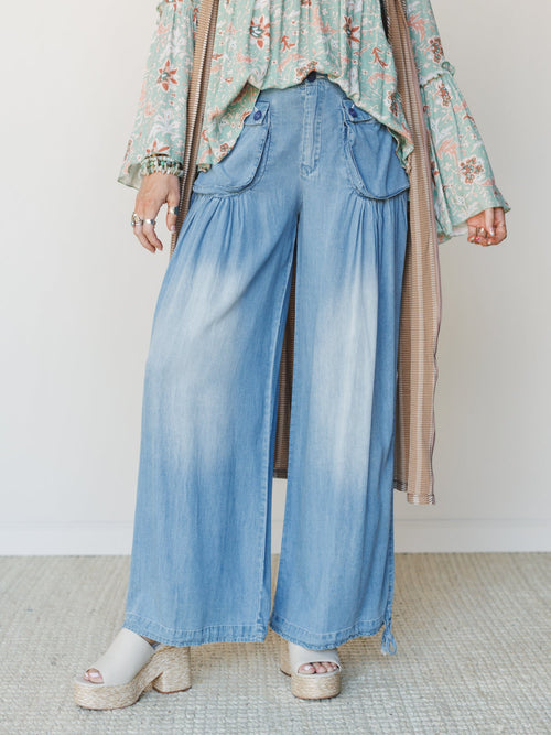 East Bay Loose Fit Cargo Jeans - Denim