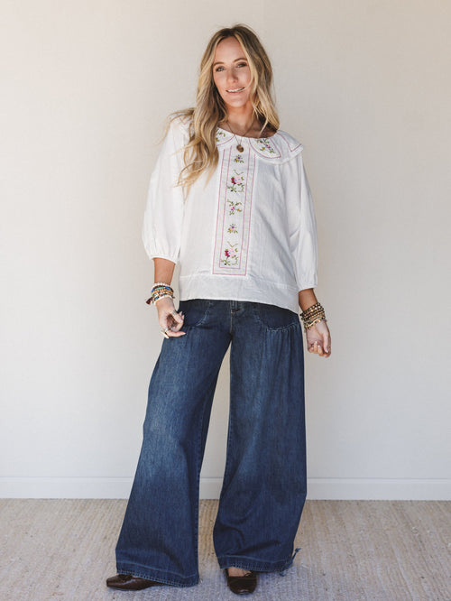 Hints of Spring 2 Piece Bundle - White