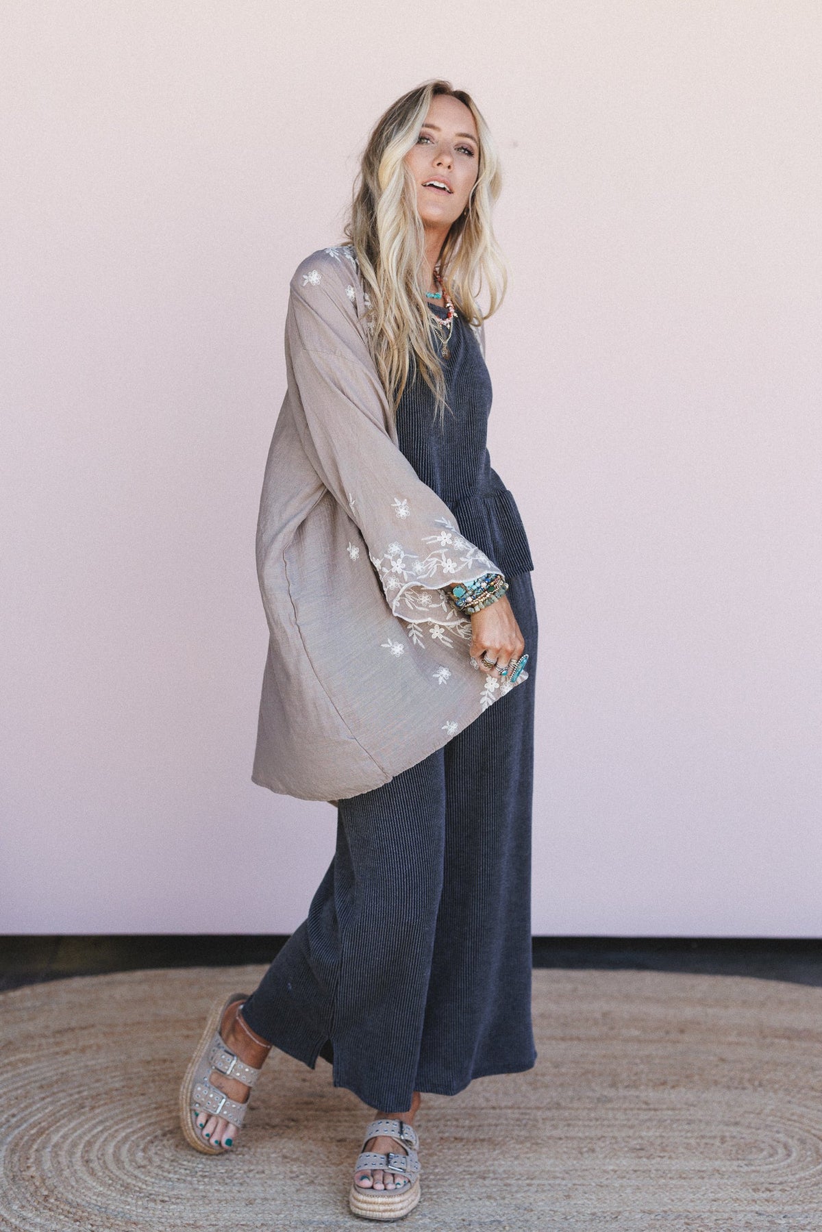 Flower Crowns Embroidered Kimono - Mocha