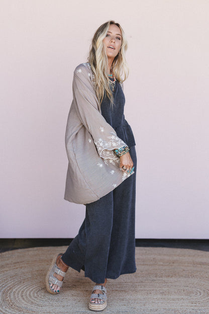 Flower Crowns Embroidered Kimono - Mocha