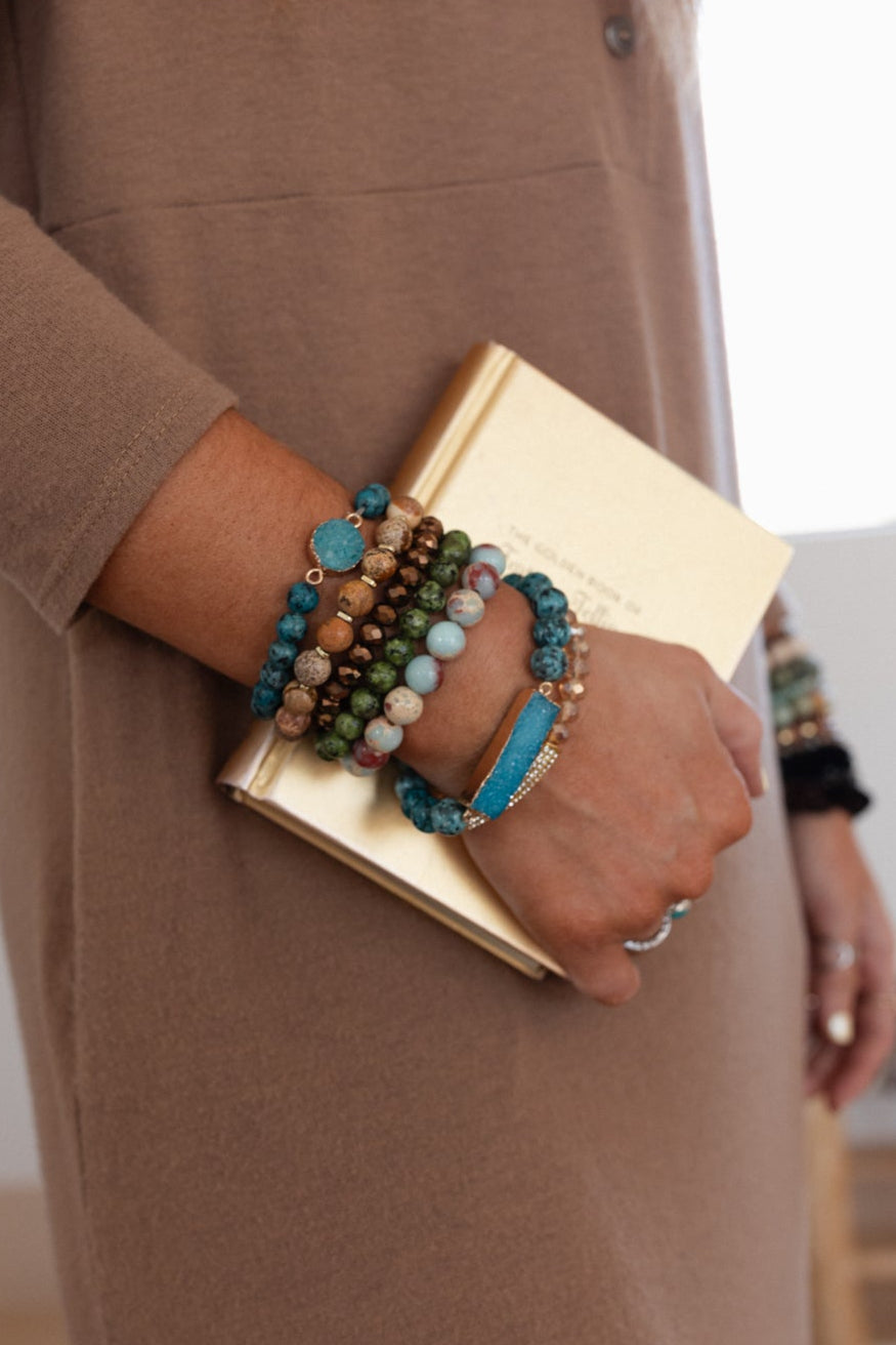 Accessorize It 3 Piece Bundle - Black