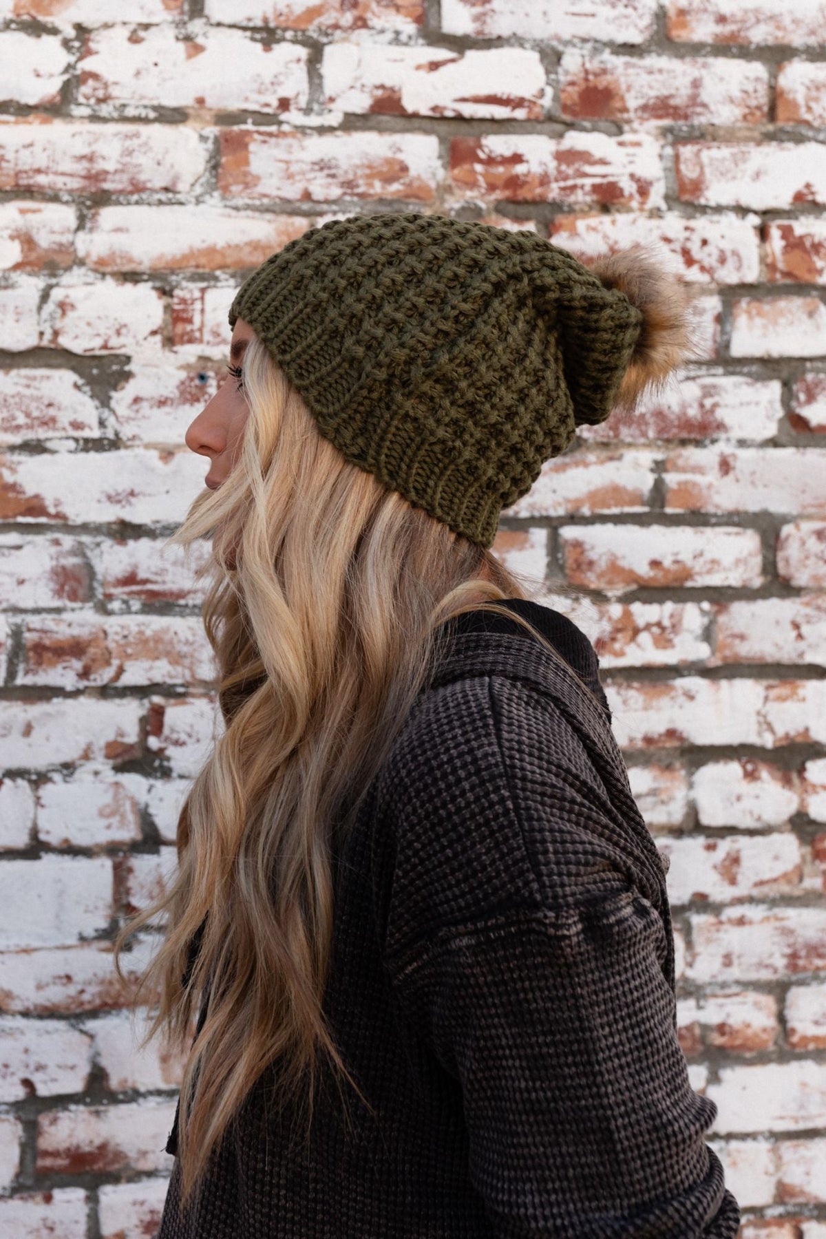 Aspen Waffle Knit Faux Fur Beanie - Olive