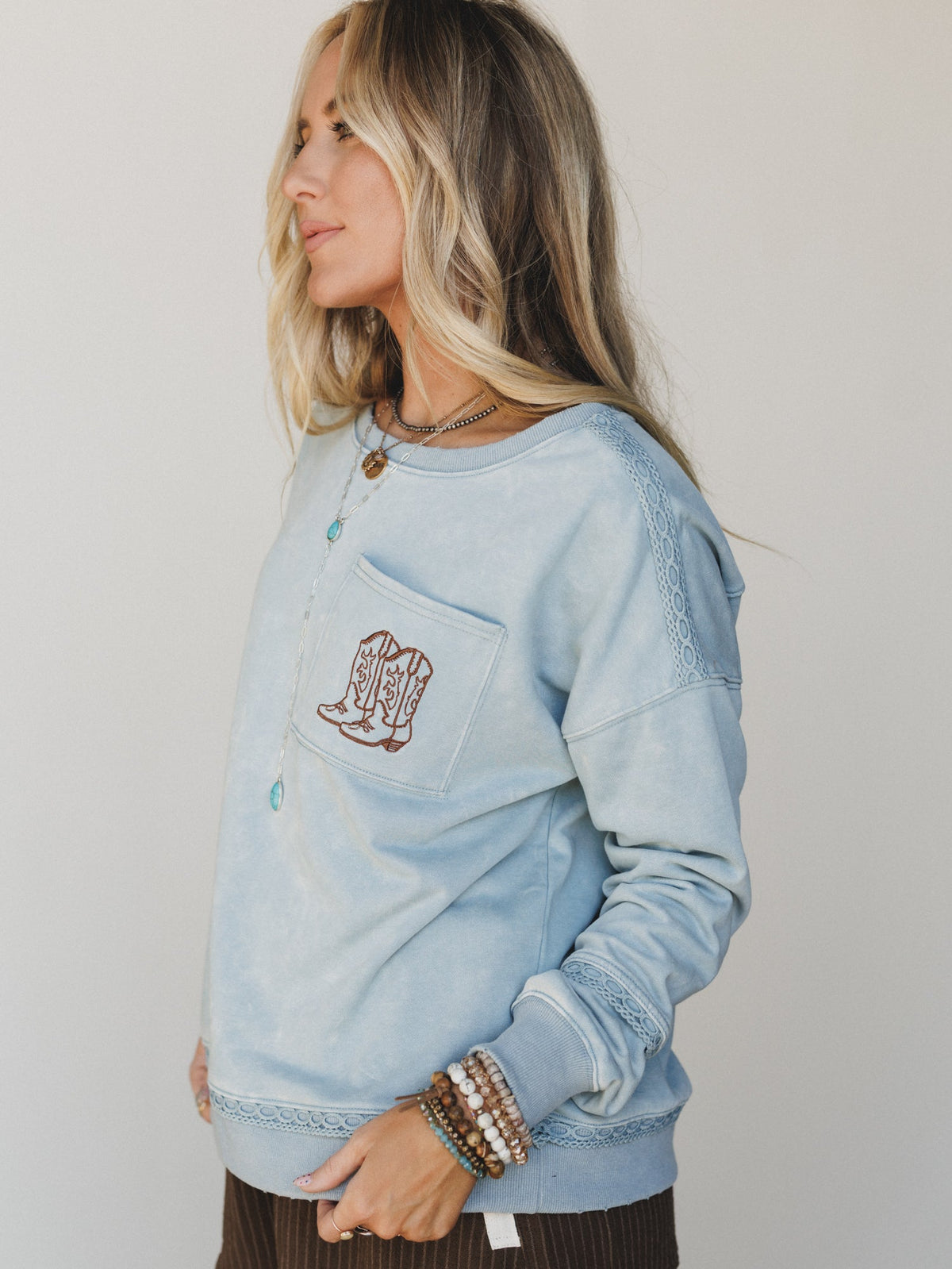 Boots Pocket Sweatshirt - Denim