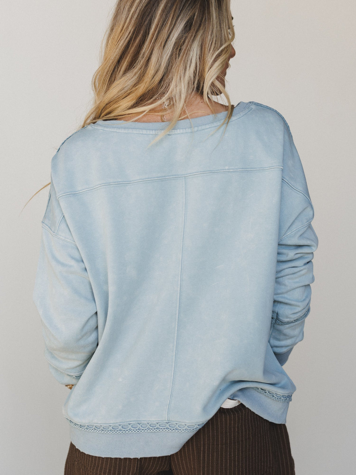 Boots Pocket Sweatshirt - Denim
