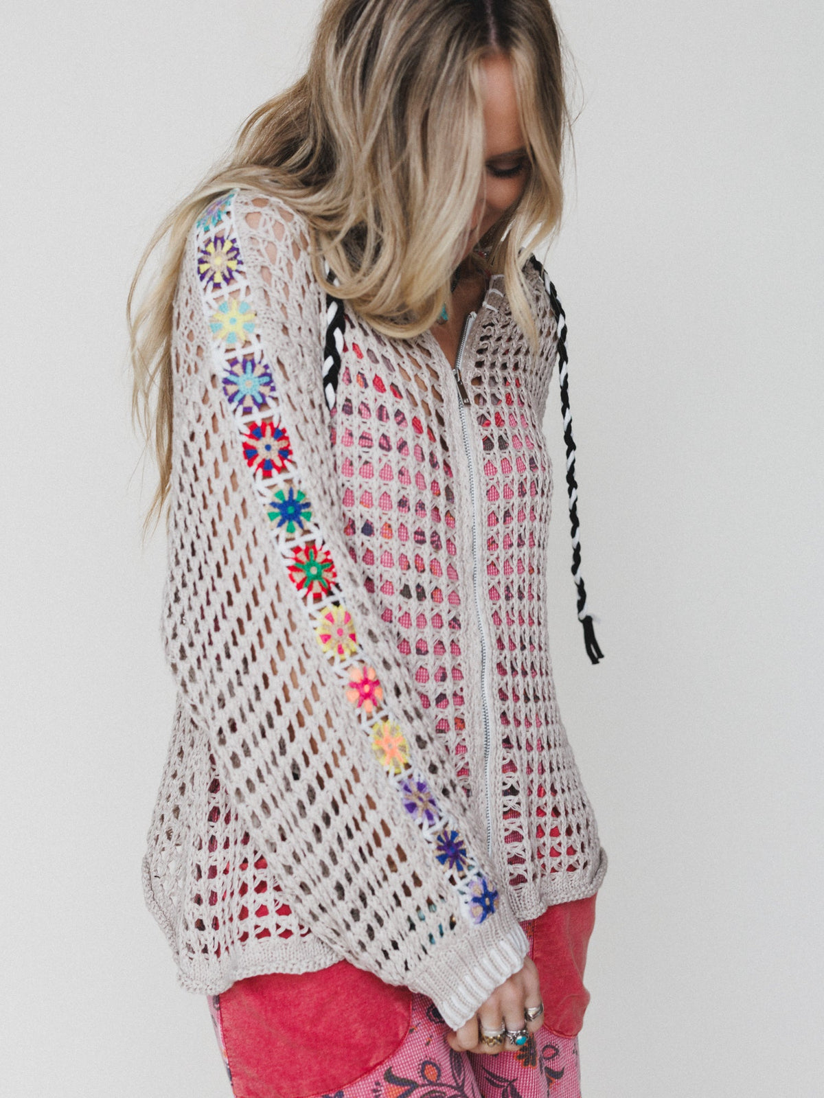 Color Maze Cardigan - Soft Beige