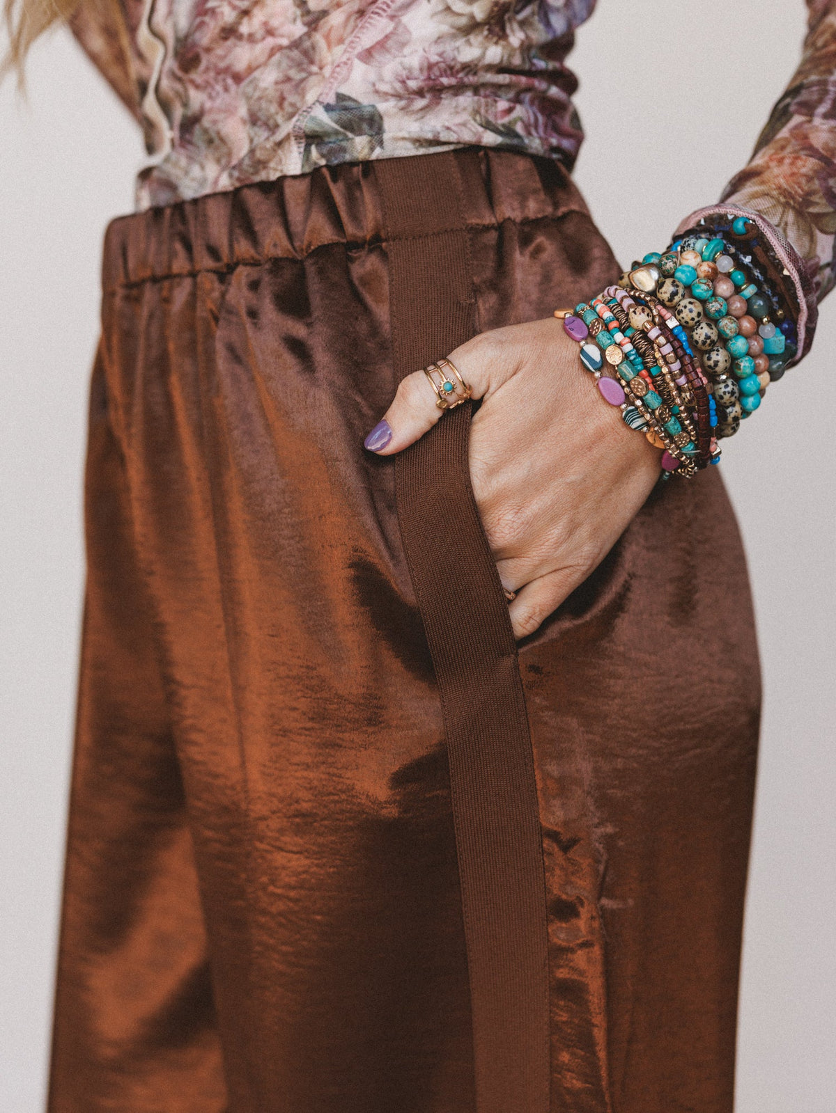 Feeling Sleek Satin Pants - Brown