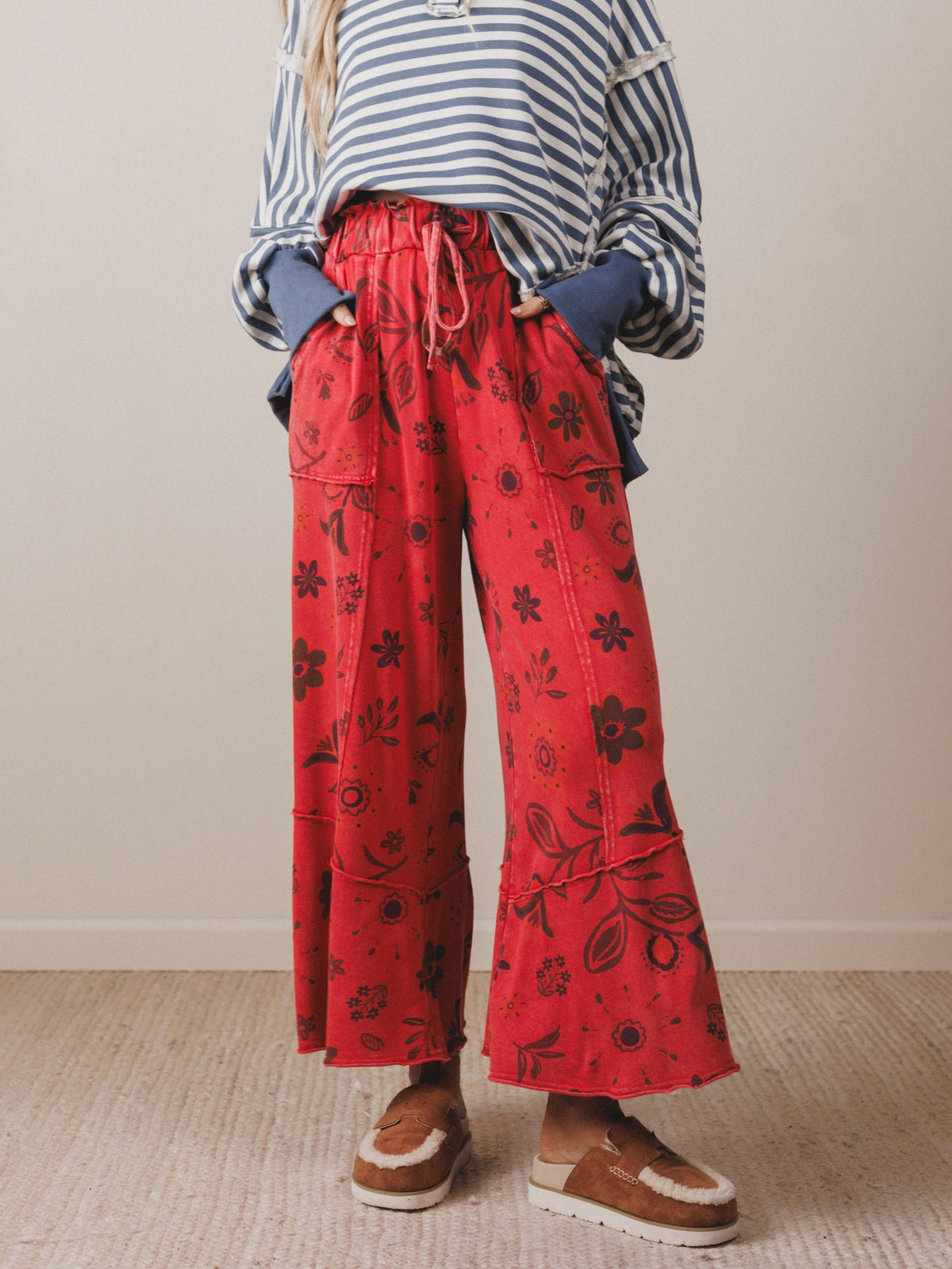 Groove Garden Pants - Red