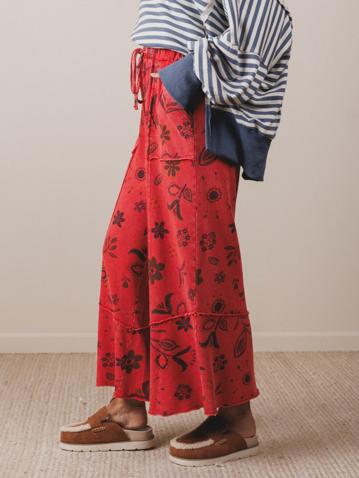 Groove Garden Pants - Red
