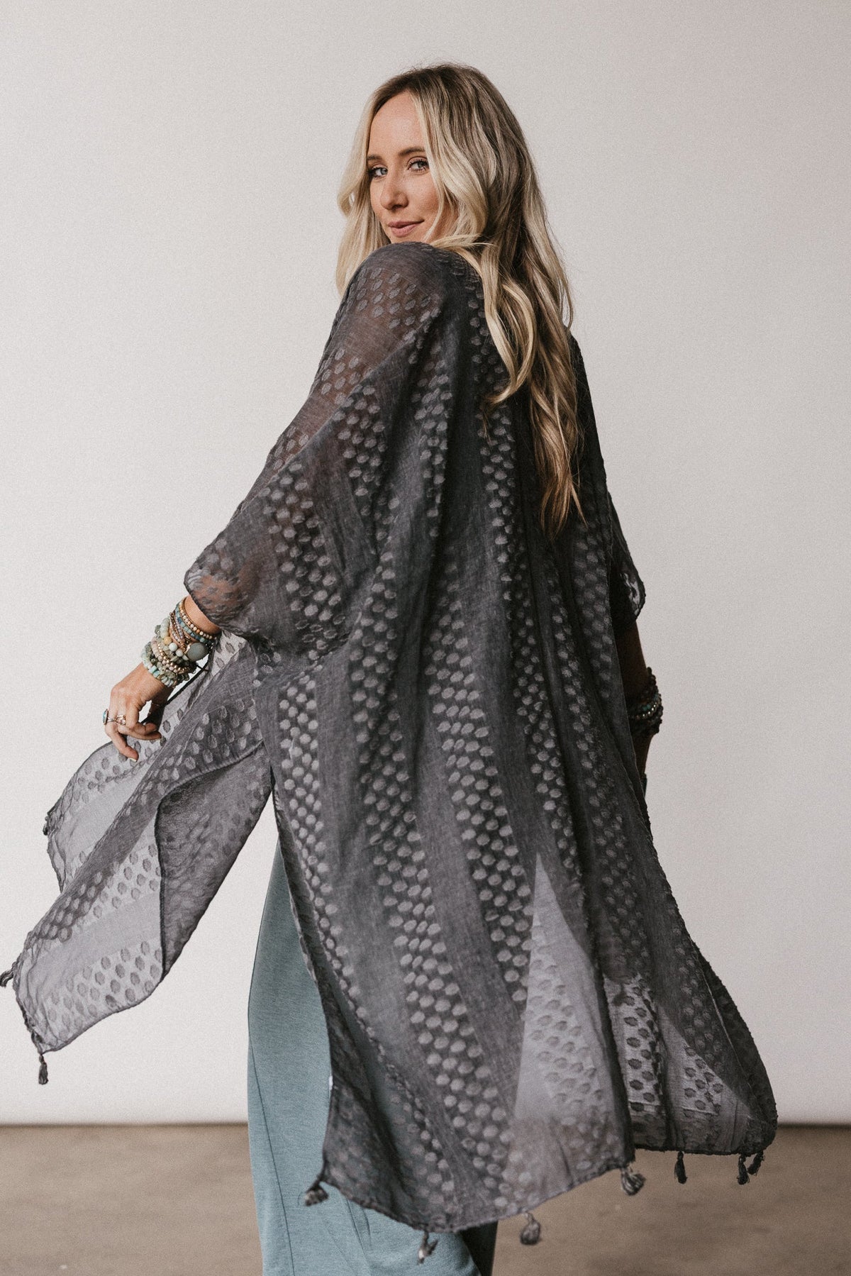 Boheme Breeze Kimono - Black
