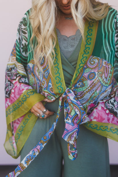 Blooming Mosaic Wrap - Lime