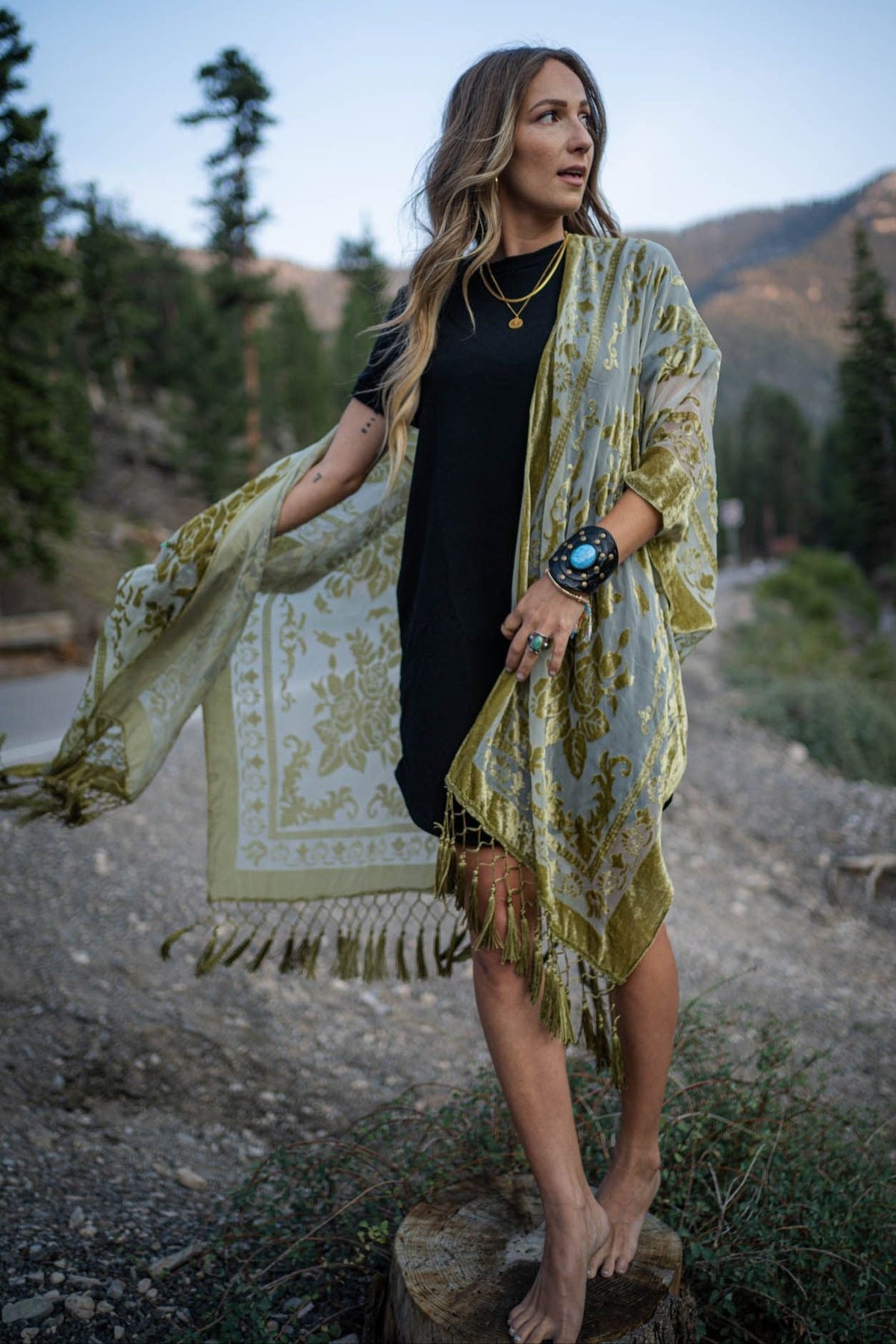 Crushin' On You Velvet Kimono - Lime