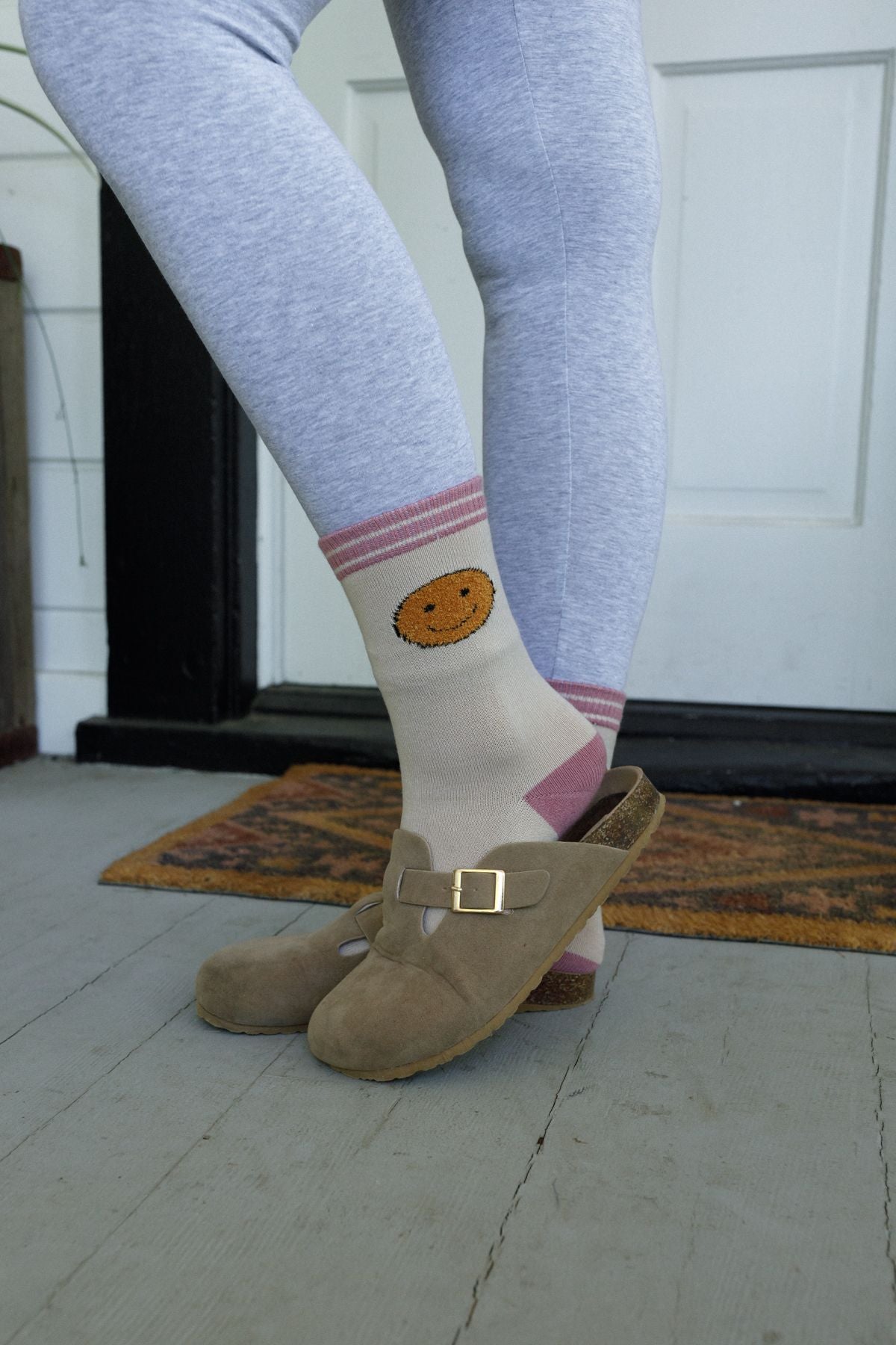 Happy Feet Smiley Face Socks - Tan