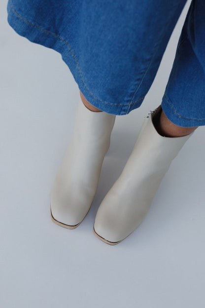Birchwood Boots - Beige